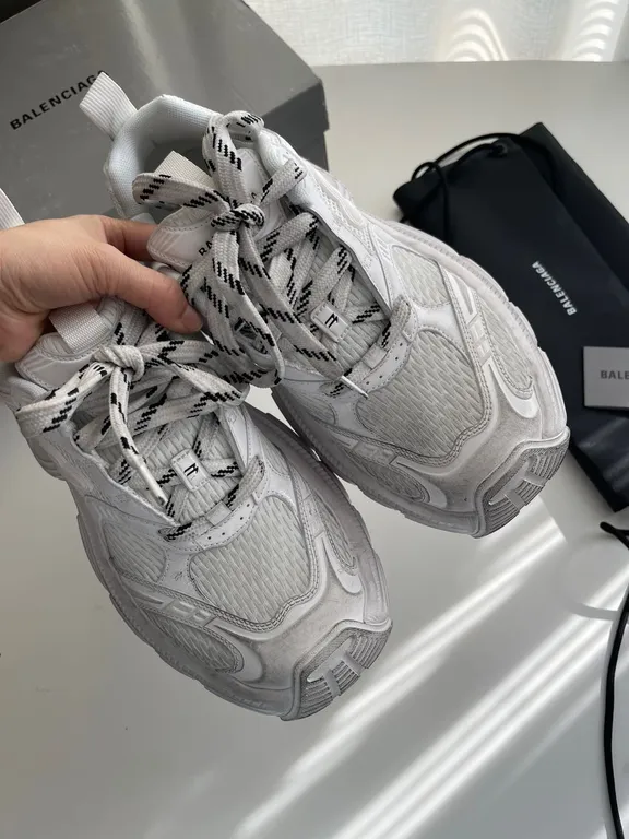 Balenciaga Shoe 